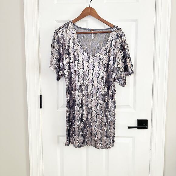 Free People Size XXS Gray Sequin Mini Dress V-Neck Party - Picture 2 of 7